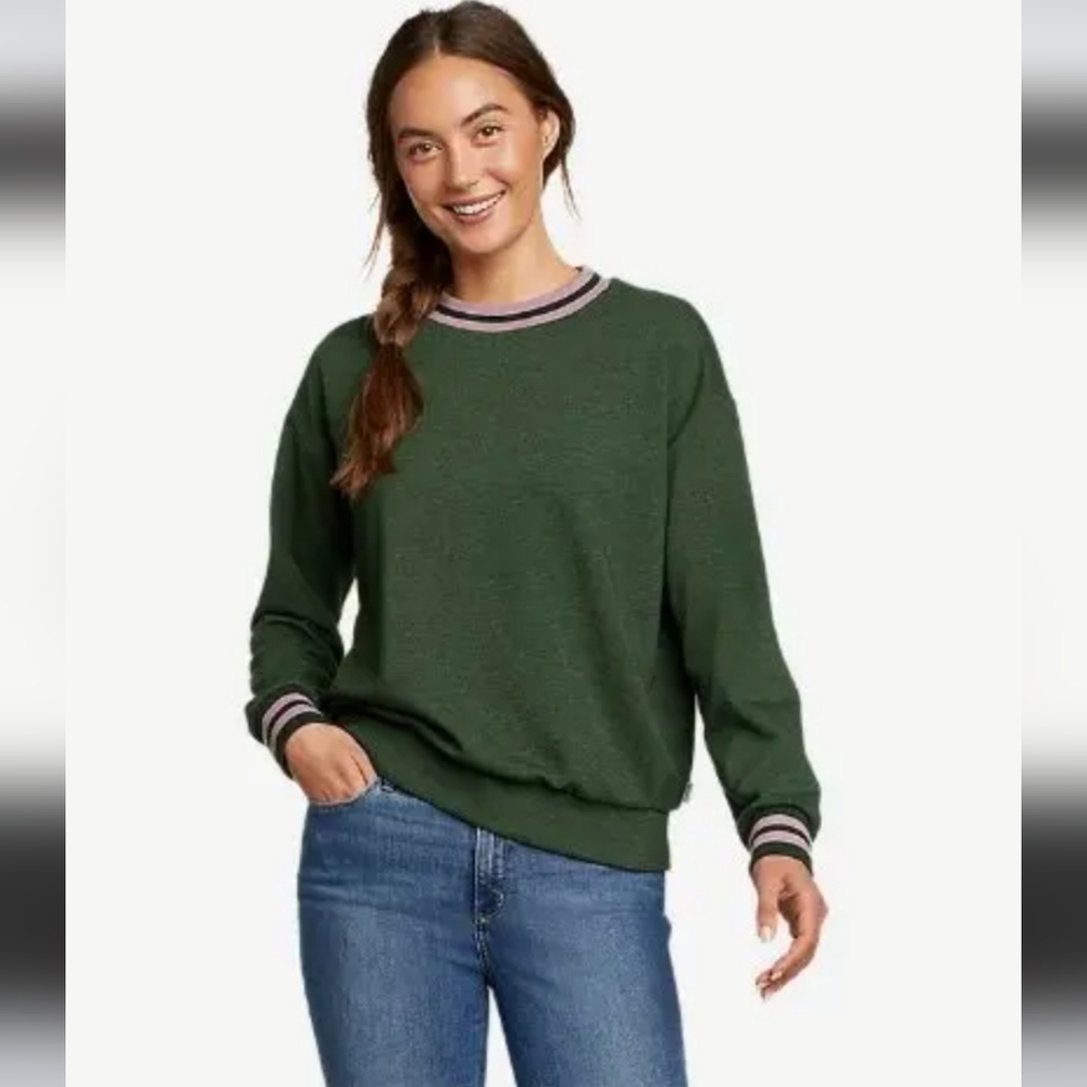 Eddie Bauer Women's Green Sweater With Pink Cuffs